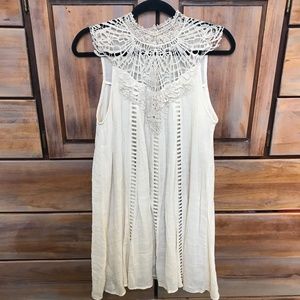 ENTRO Crochet Shift Dress
